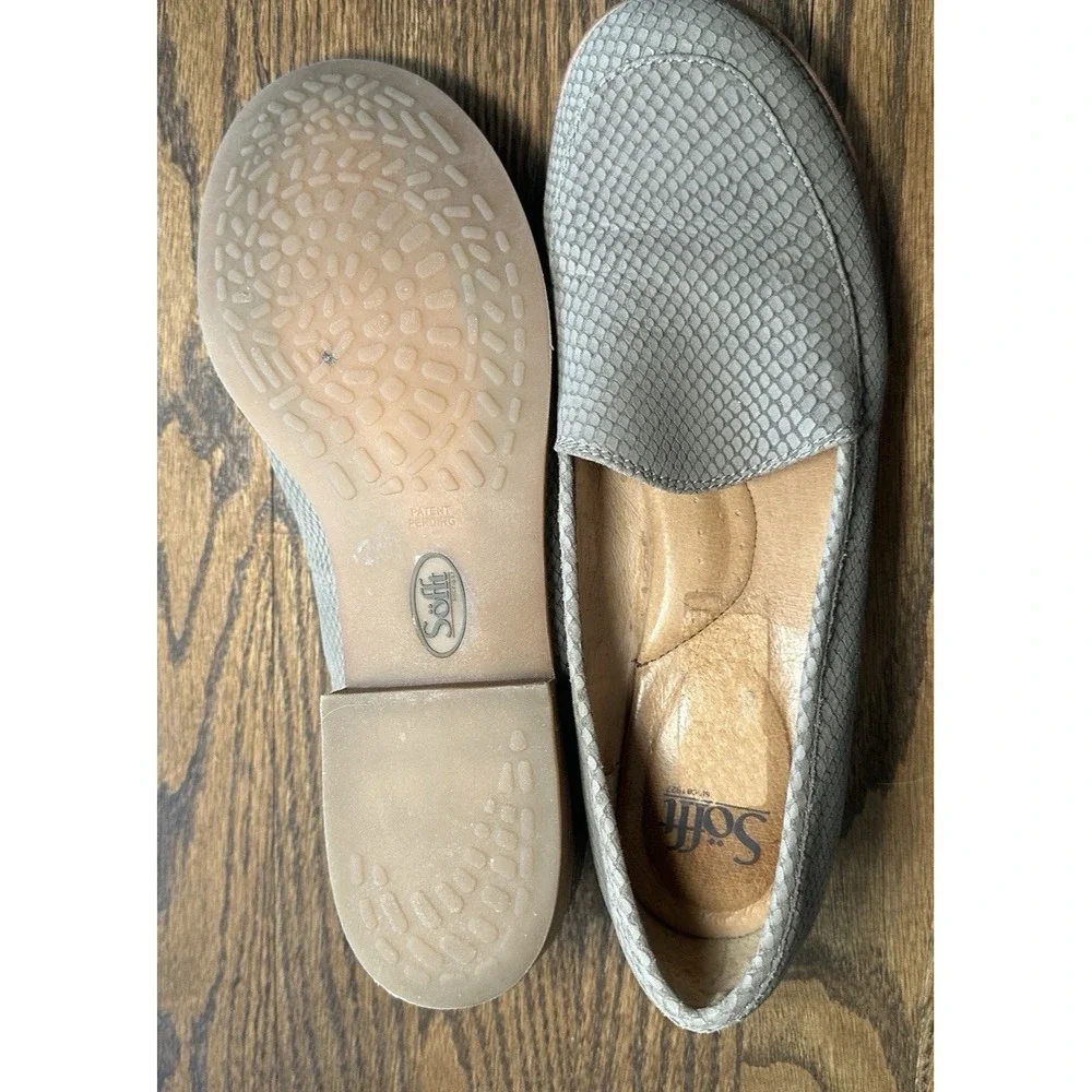 Sofft Napoli Slip On Shoes Grey Snake Print Nubuck Leather Loafers Womens 10